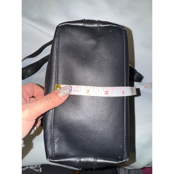 Old Navy Bucket Bag Tote Crossbody Shoulder Bag Medium Black - Picture 5 of 11